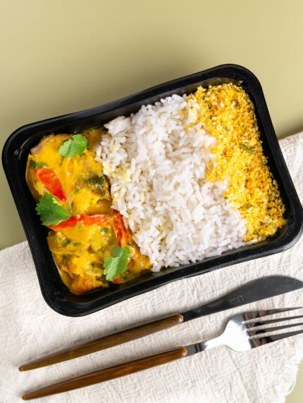 Marmitas | Moqueca Baiana com Arroz e farofa de Dendê (sem leite) 350g